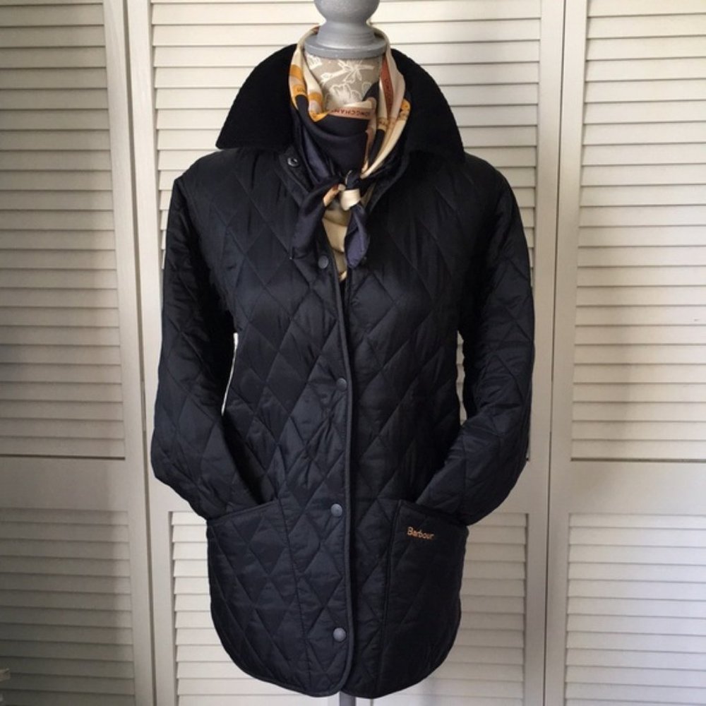 New Barbour Shaped Liddesdale corduroy collar patch pocket quilted puffer jacket